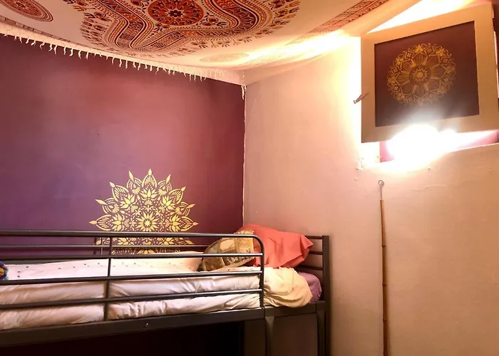 Buddha Bee - 18 To 35 Years Old Only Hostel Lagos