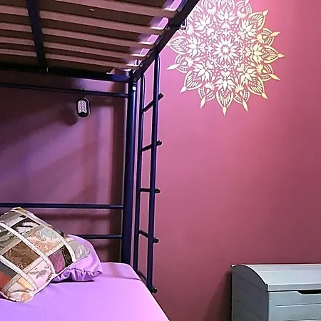 Hostel Buddha Bee - Female
