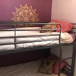 Buddha Bee - 18 To 35 Years Old Only Hostel